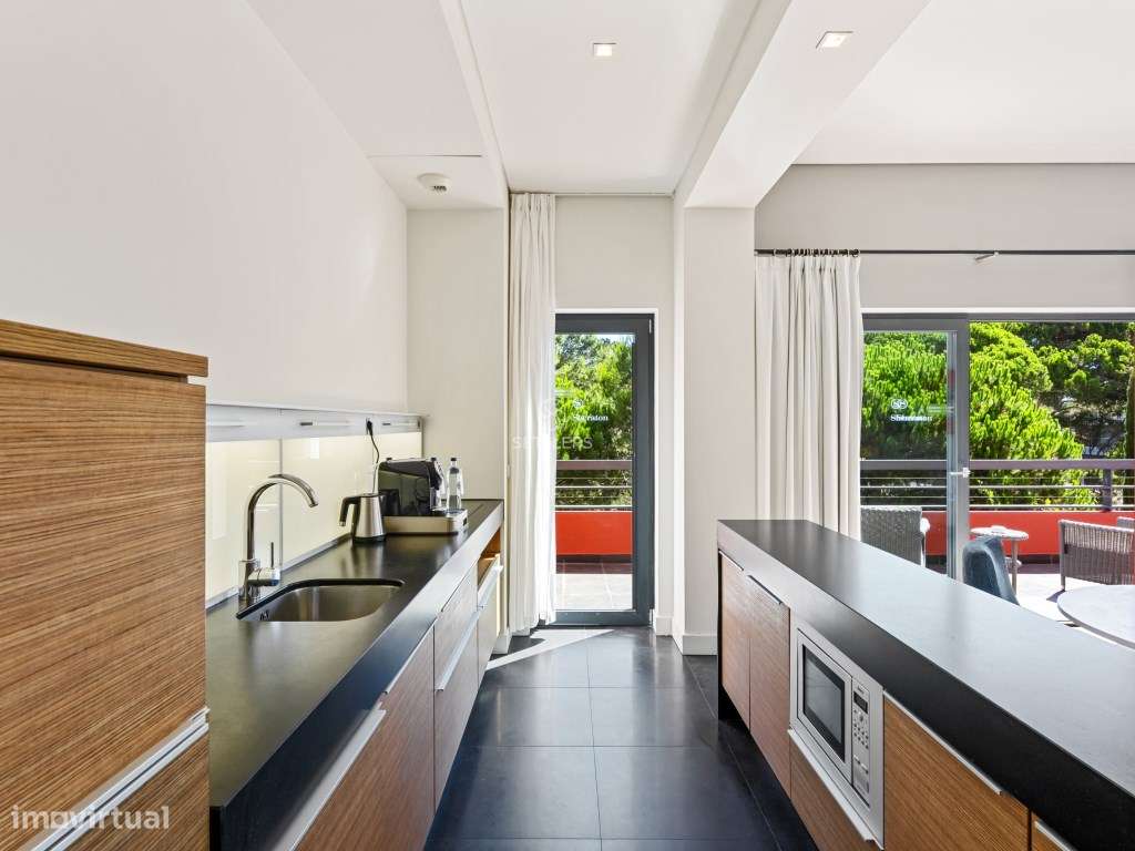 Apartamento T1 em Resort 5* na Quinta da Marinha-3