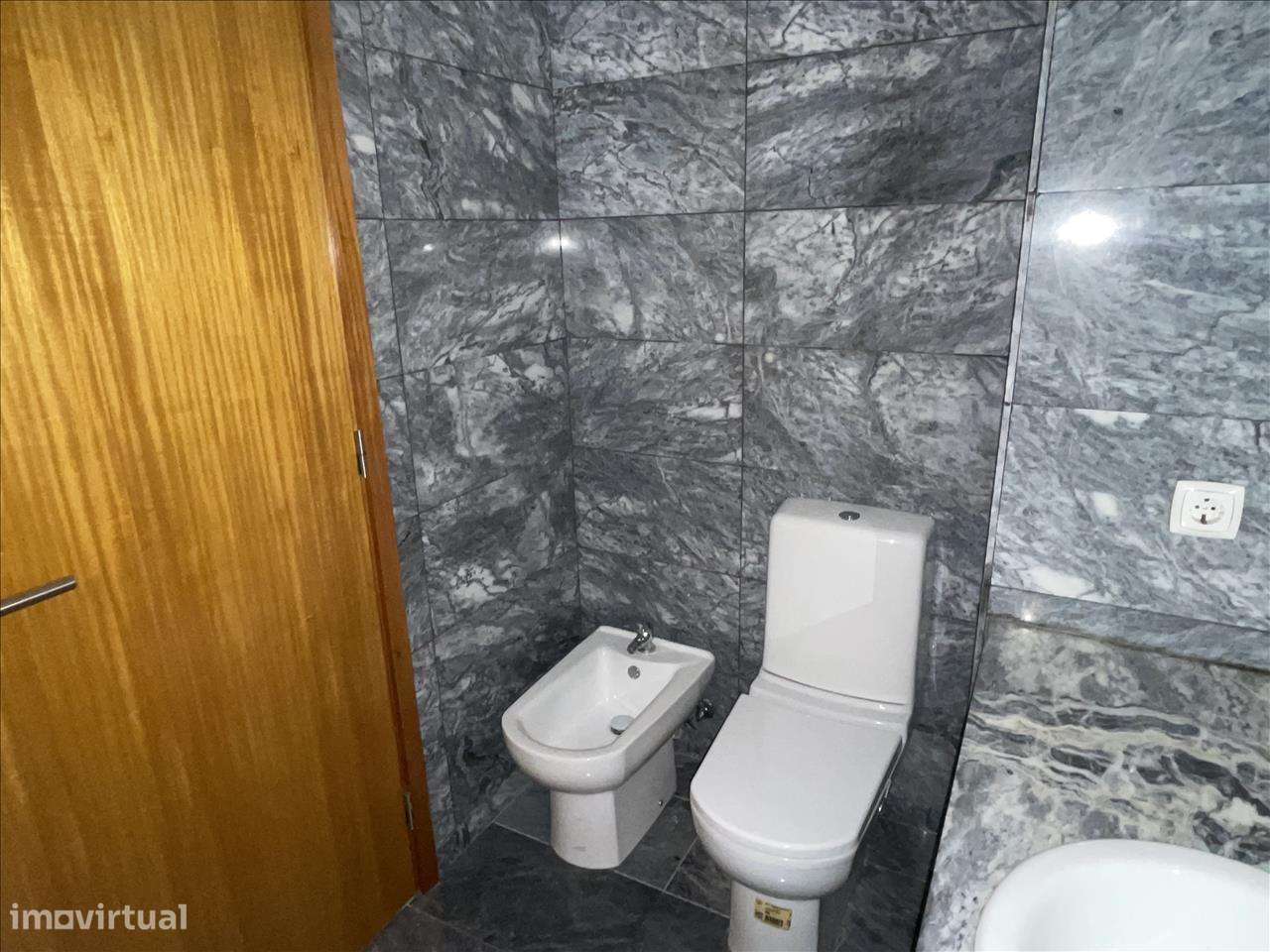 Apartamento em Maia, Moreira-19