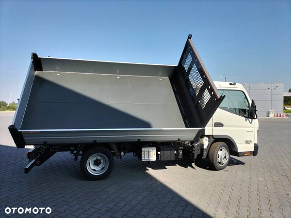 FUSO Canter 3C15 - 4