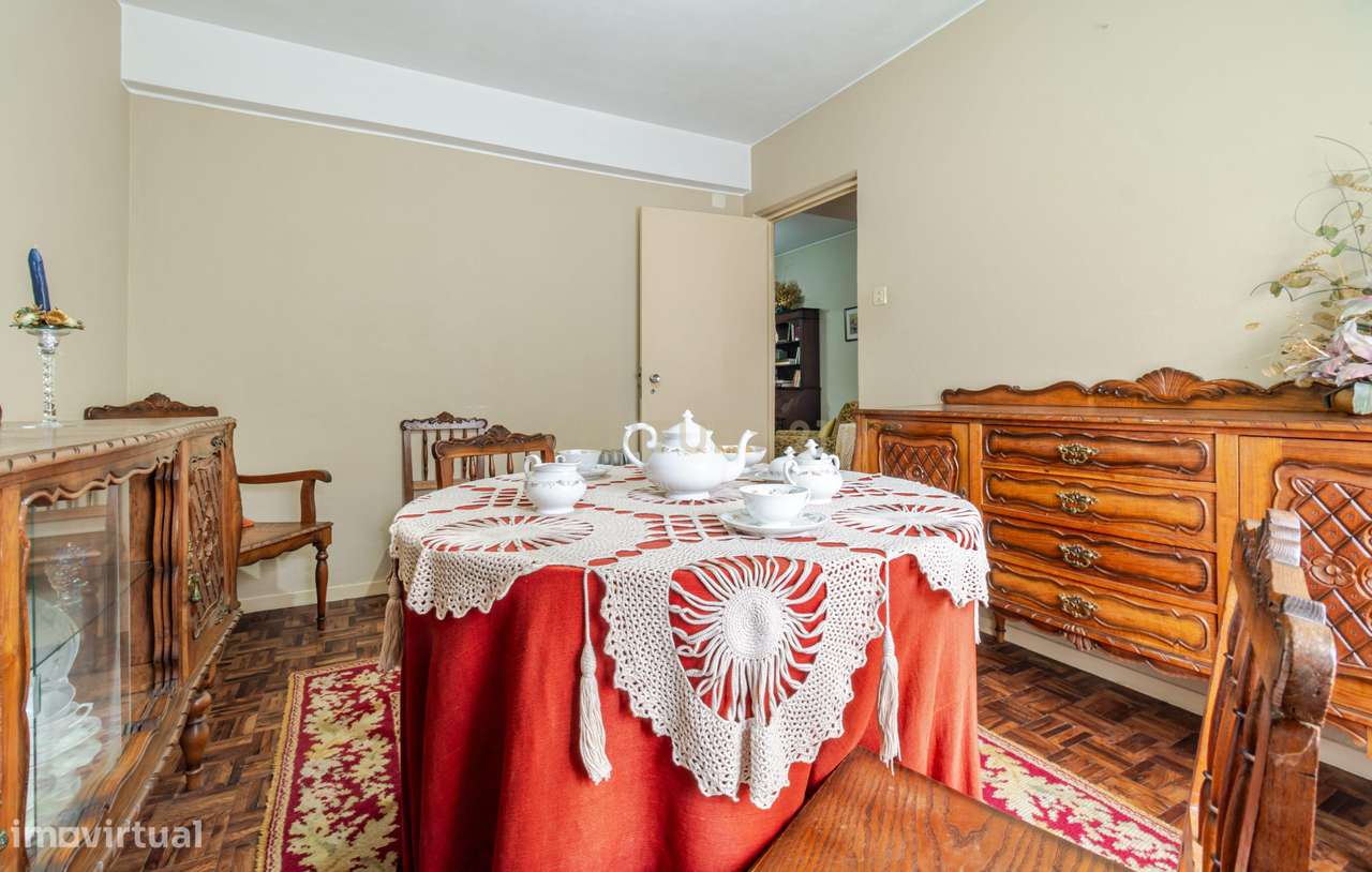 Apartamento T3 em Setúbal  e Boa Exposição Solar-15