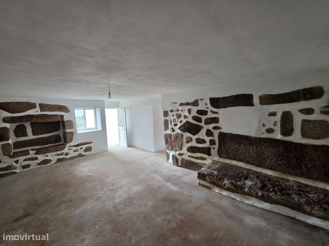 Moradia T2 em Abragão com garagem e terraço - Grande imagem: 4/22