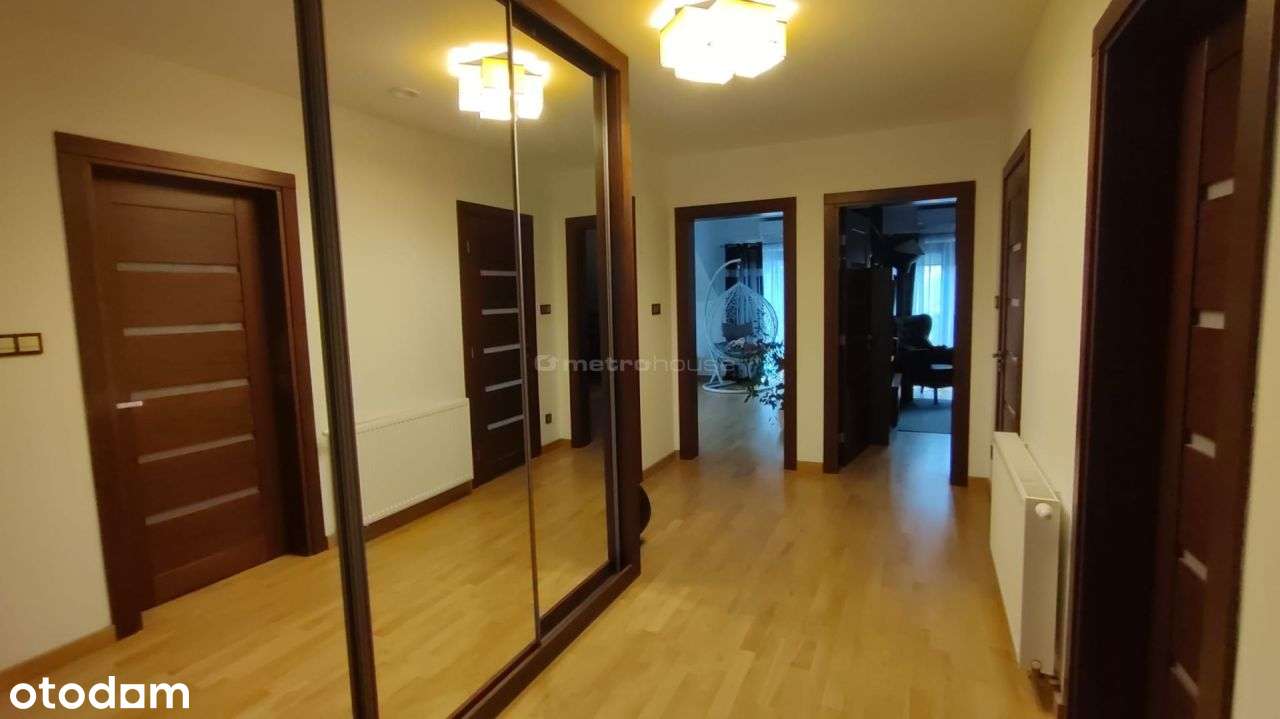 Na sprzedaż gotowy do zamieszkania dom, Bobrowniki-10