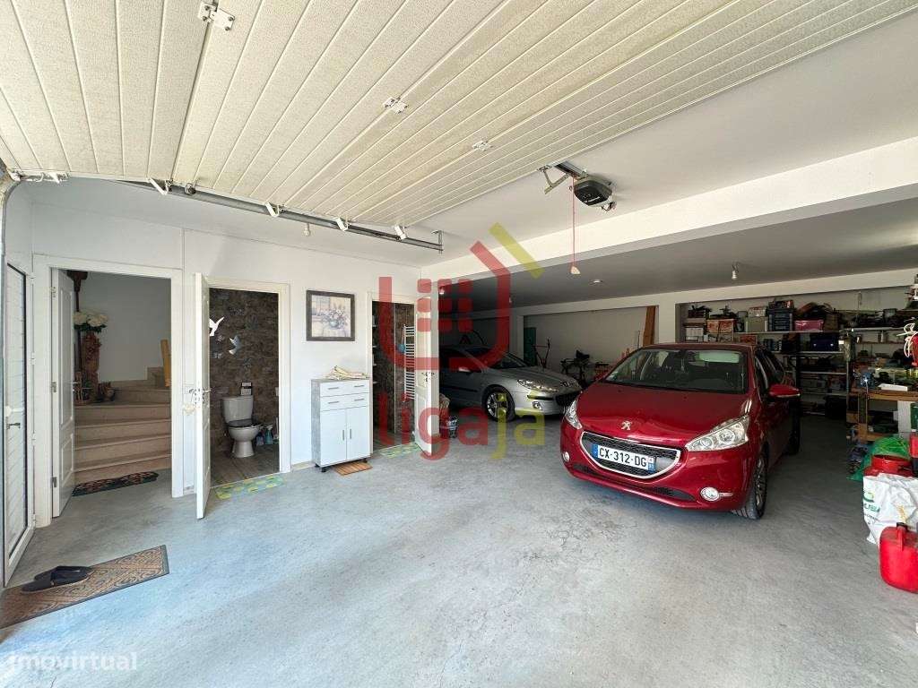 Moradia T3 com terreno - Gondemaria!-34