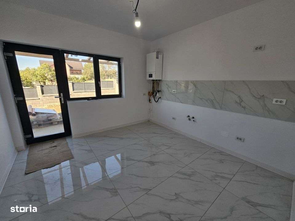 Vila eleganta tip duplex Visan-7