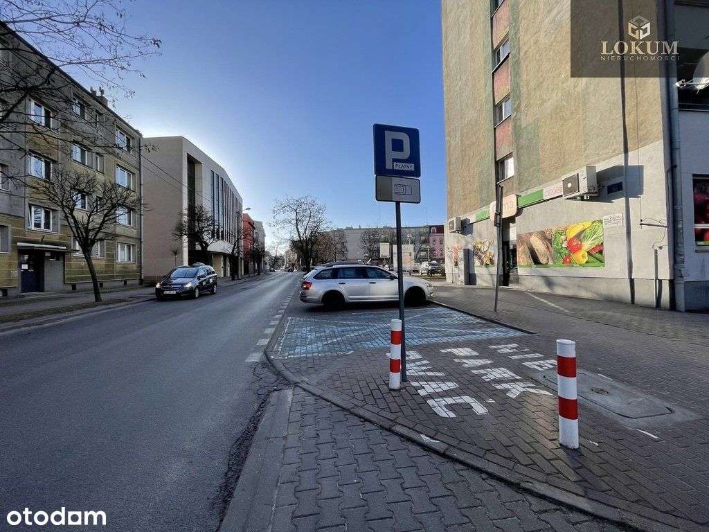 Mieszkanie Na Sprzedaż Cz-Wa Centrum !!!-12