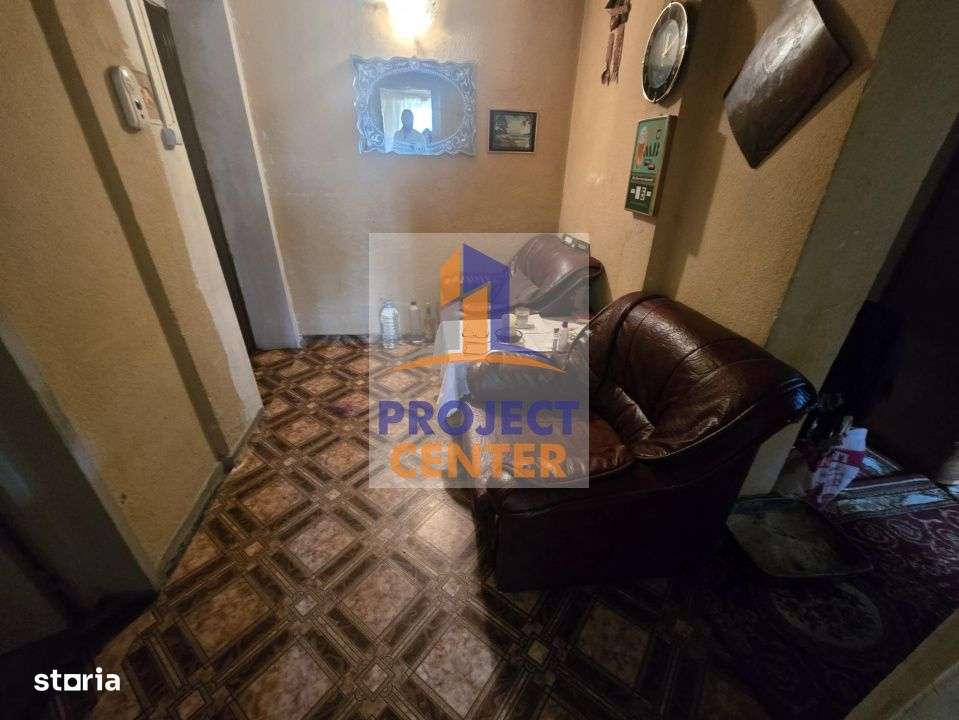 Apartament 4 camere, Ultracentral, etajul 1 - Imagine principală: 5/8