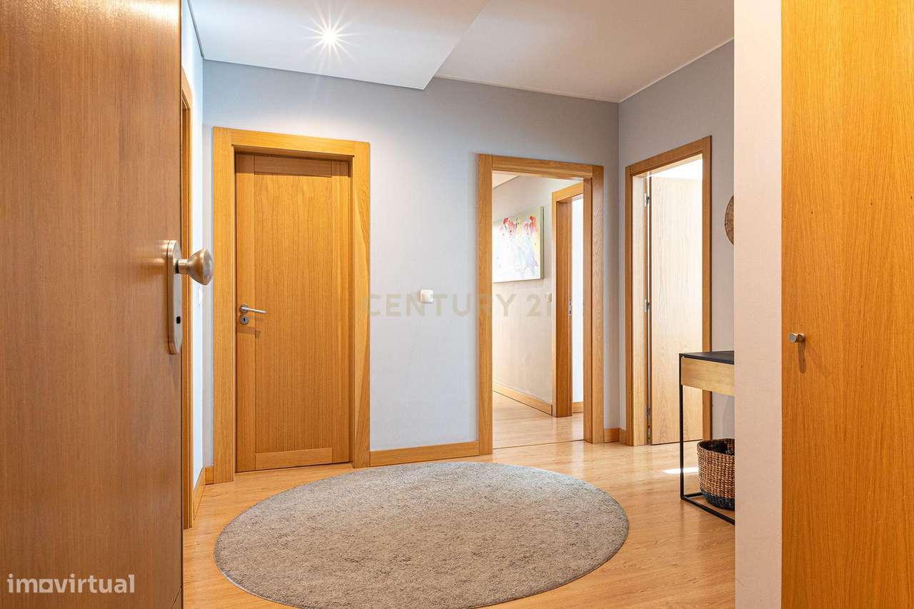 Moradia T3  com Vista Panorâmica - Oeiras - Grande imagem: 2/44