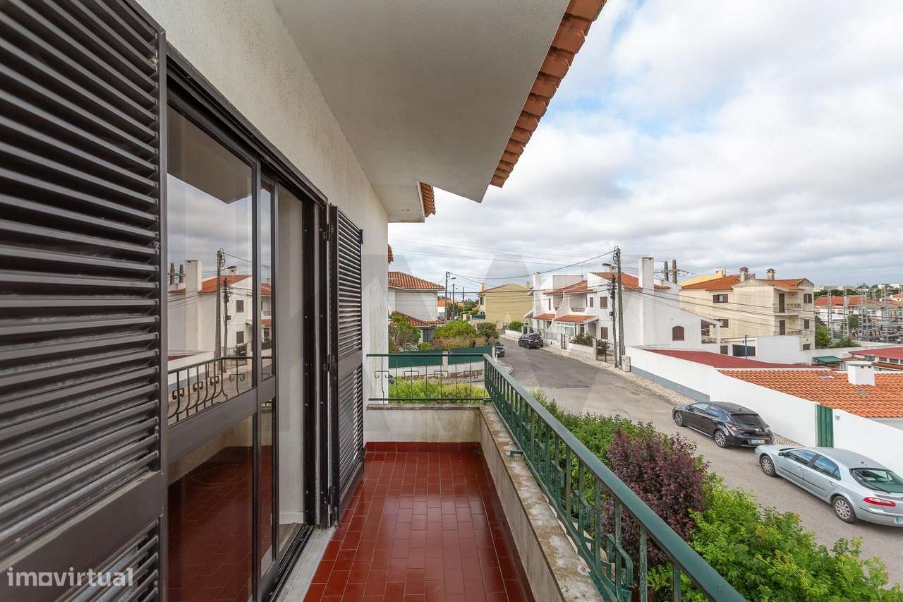 Andar de Moradia T2-21