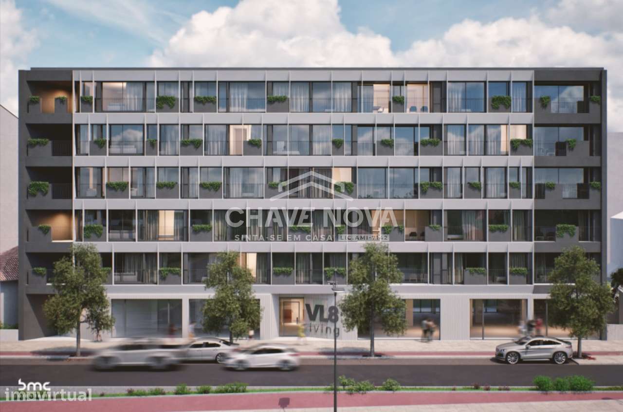 Apartamento T1 com varanda, garagem e elevador-9