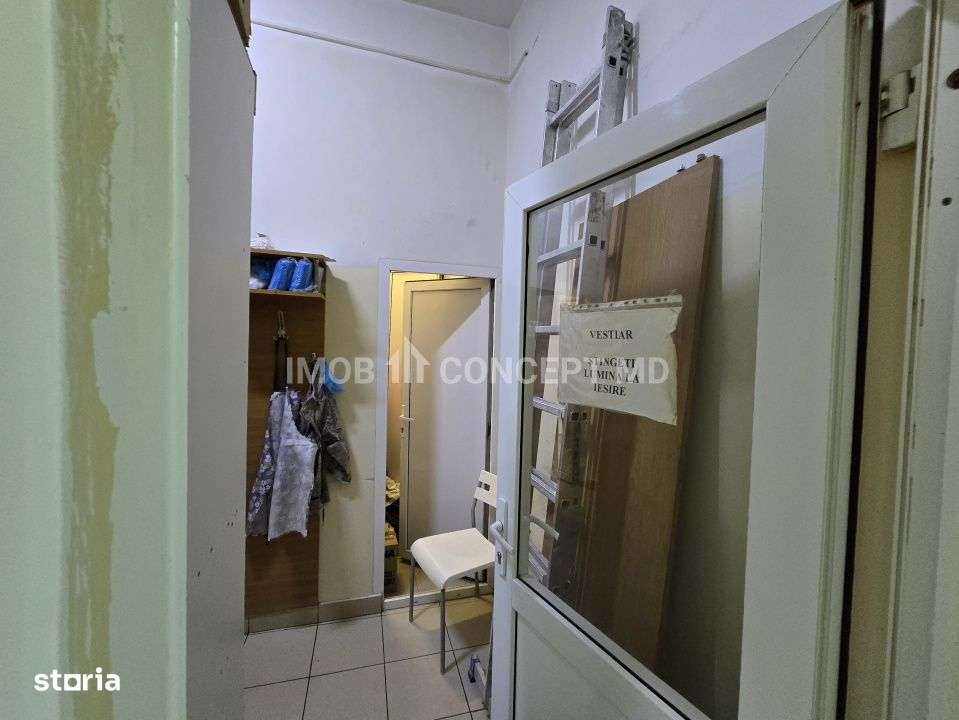 VANZARE SPATIU COMERCIAL -Parter, in zona 9 Mai-10