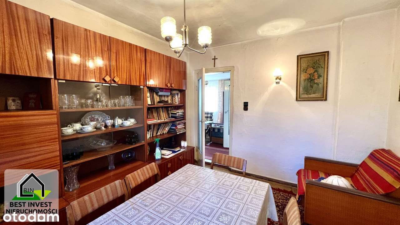 Poniemiecki dom z cegły z wielkimi możliwościami-13