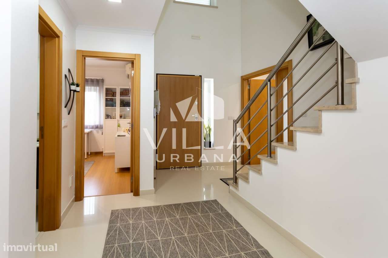 Moradia Isolada T4 em Valadares-25