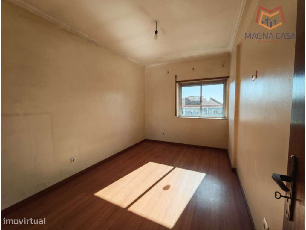 T2 (3 assoalhadas) com Boa Distribuição de Áreas - Rua do Mirante, ... - Grande imagem: 4/16