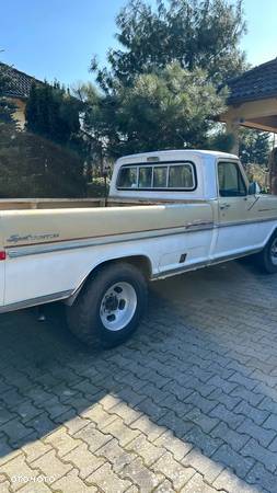 Ford F250 - 4