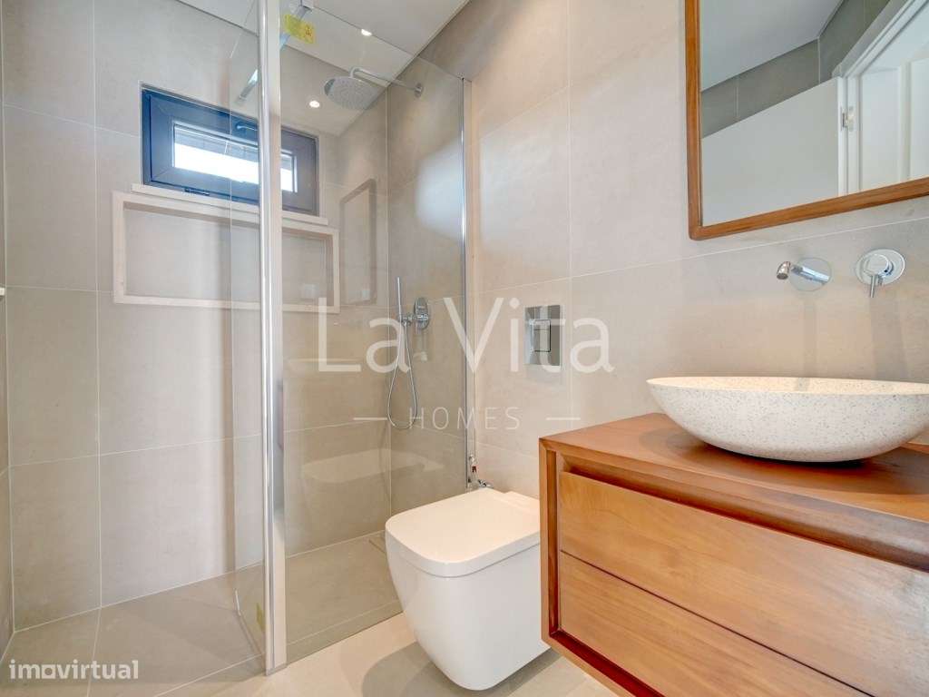 Moradia Isolada T4, com piscina e jardim no Cobre, em Cascais.-15