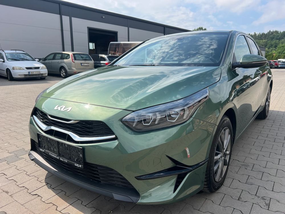 Kia Ceed III (2018-) 2024