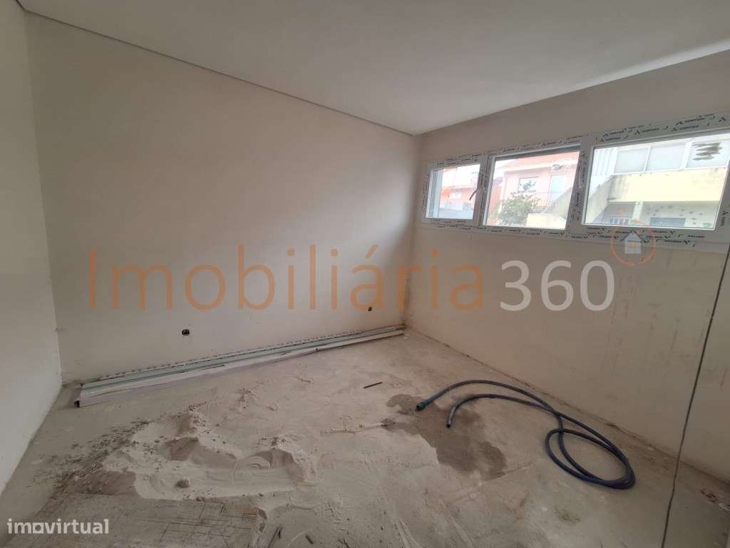**Moradia Geminada em Venda em Guifões**-8