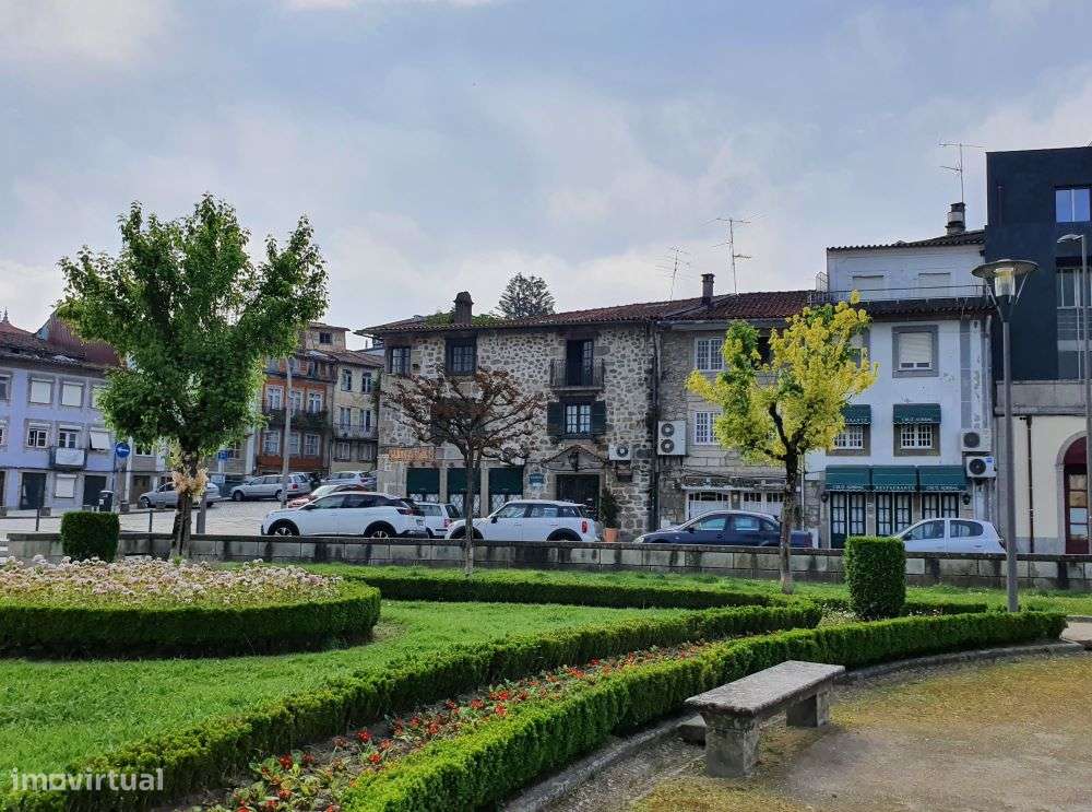 Espaço do "Restaurante Ignácio" no centro histórico de Braga - Grande imagem: 4/27
