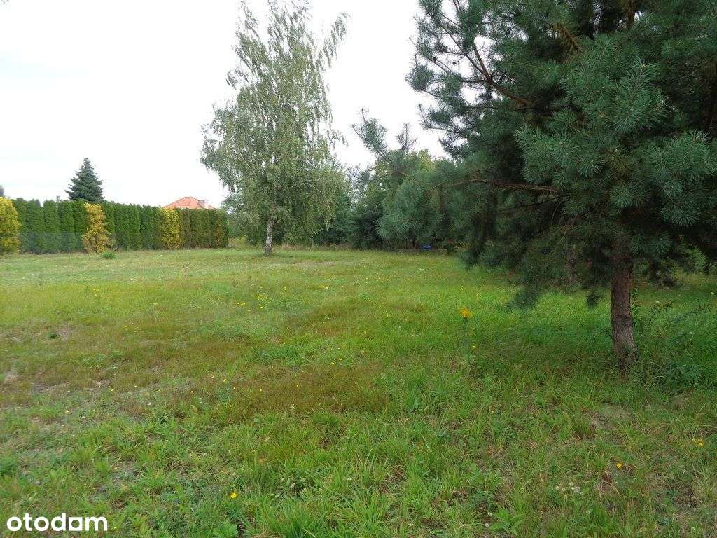 Działka budowlana w pobliżu Kampinoskiego P. N.-14