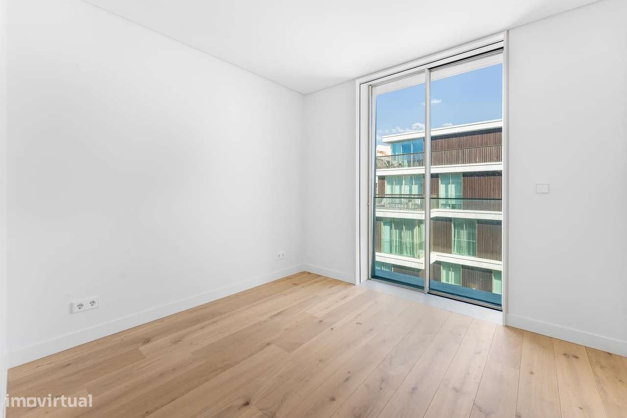 Apartamento T3 com piscina, Lisboa-15