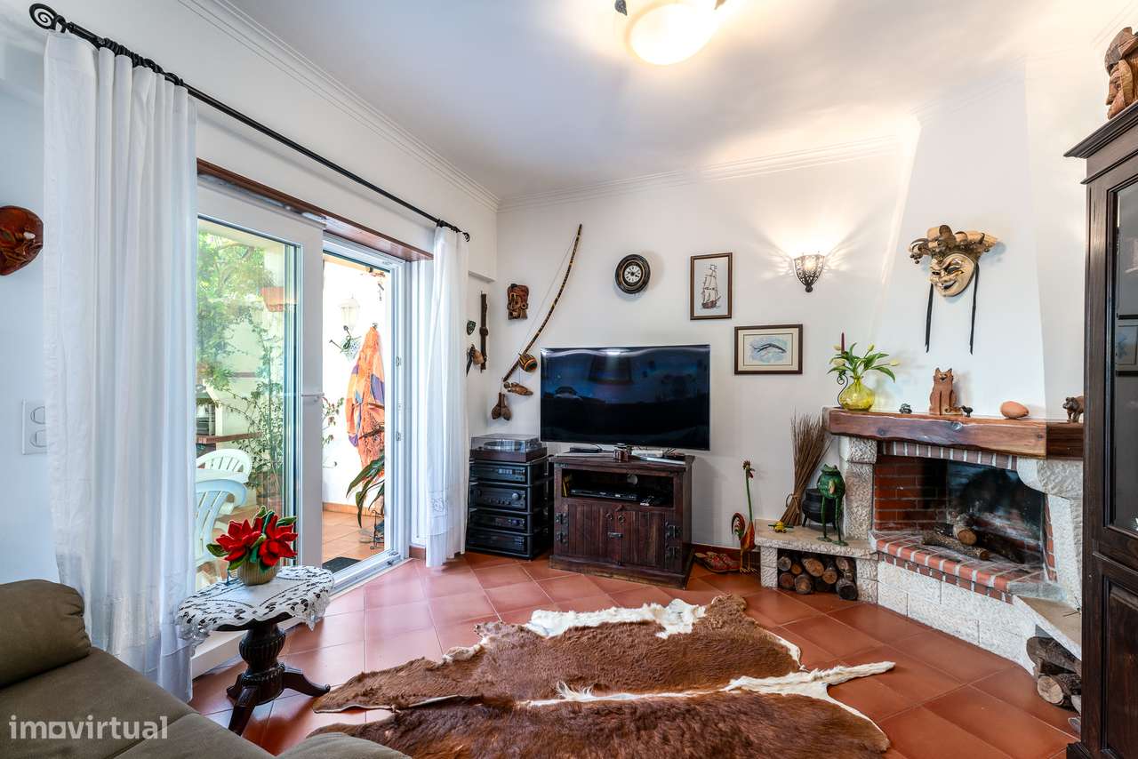 Moradia, 5 quartos, Sintra, Rio de Mouro-10