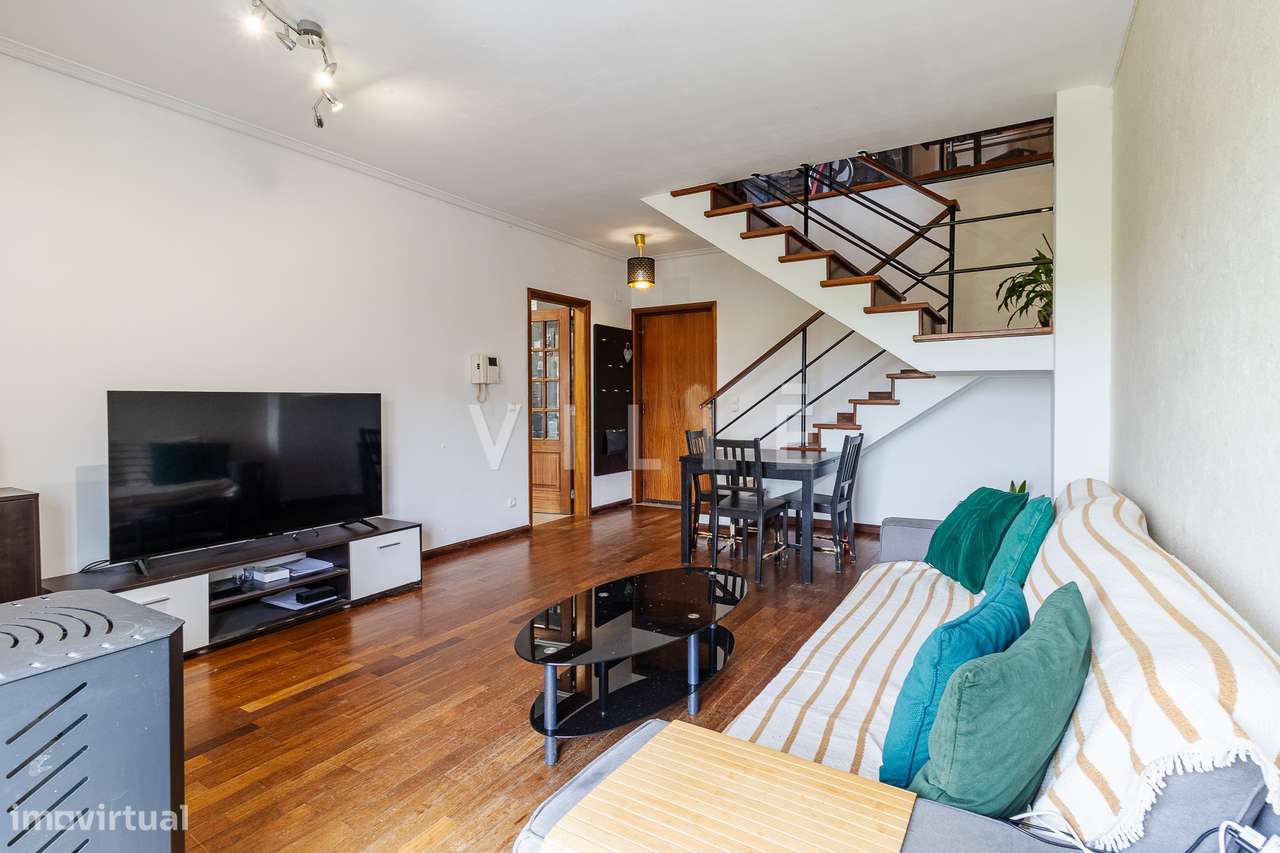 APT T2 Duplex em São Bernardo-9