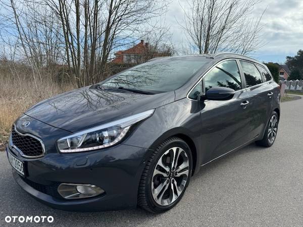 Kia Ceed 1.6 GDI DCT Platinum Edition - 1