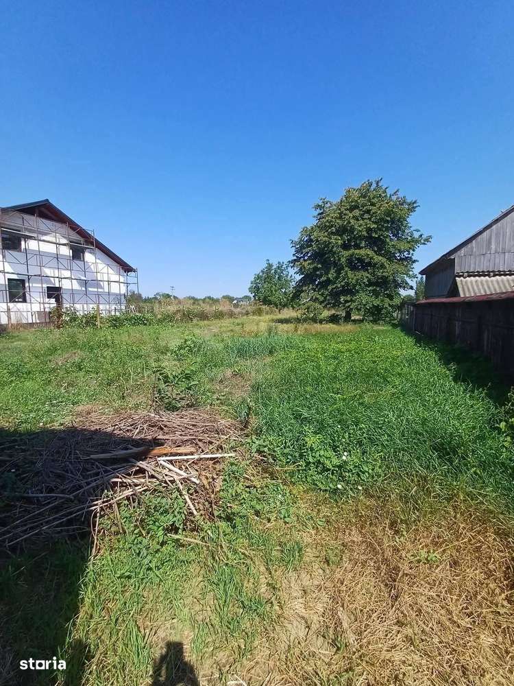 Casa de vanzare in Cotu-Vames, teren de 1130mp , P+E, 99.900 euro-9