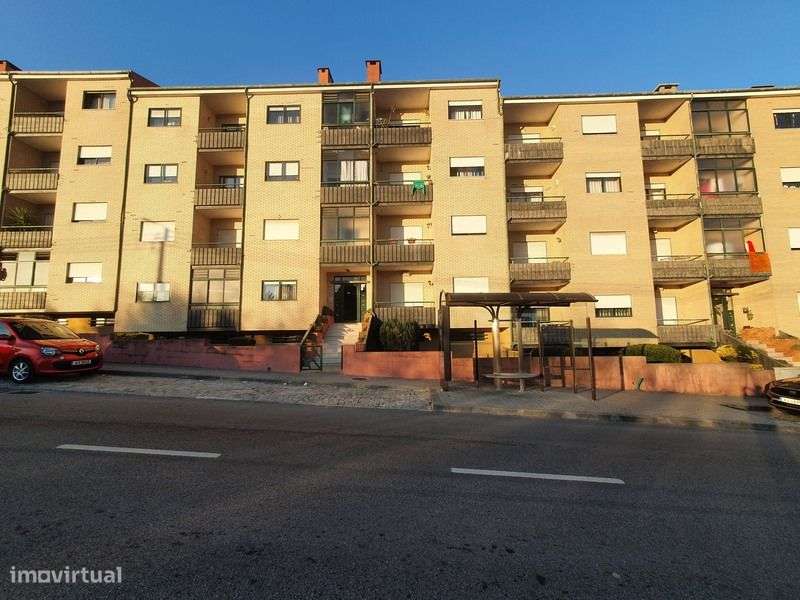 Apartamento T2 em Vilar do Andorinho - Grande imagem: 2/17