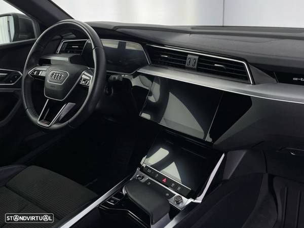 Audi e-tron 55 quattro S line - 36