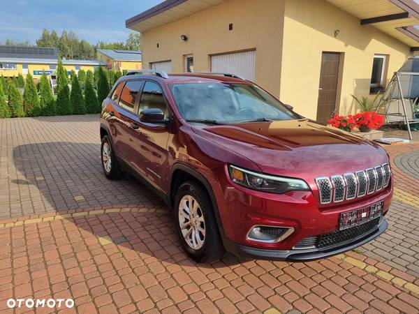 Jeep Cherokee - 1