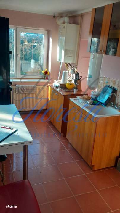 Casa 3 camere 120 mp front la 2 strazi cu gradina 583 mp zona Avram Ia - Imagine principală: 4/14