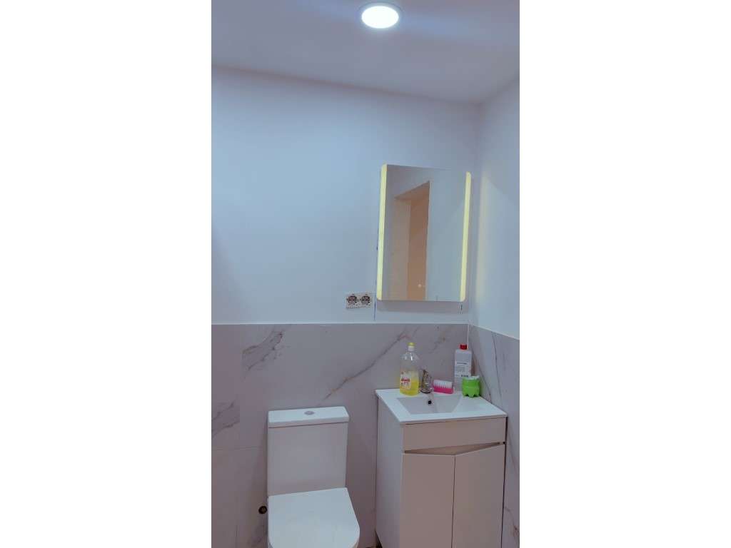 Apartamento T2 na Baixa da Banheira-5