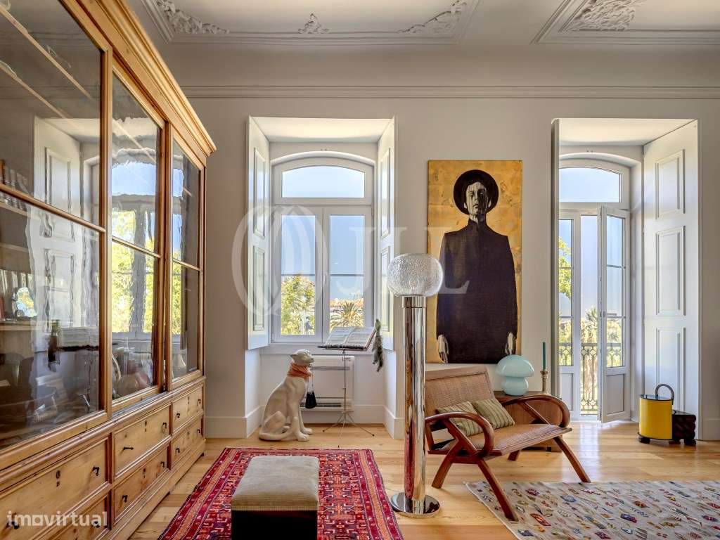 Apartamento T2+1, com varanda, na Praça D.Luis, Lisboa - Grande imagem: 4/30