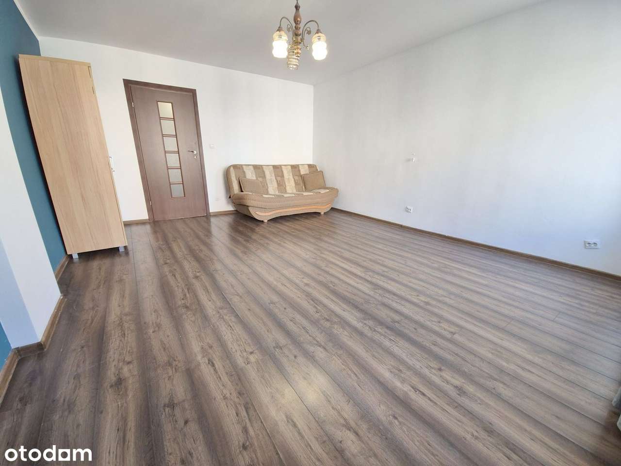 Przestronne 3-pokojowe mieszkanie w kamienicy, ogrzewanie gazowe-2