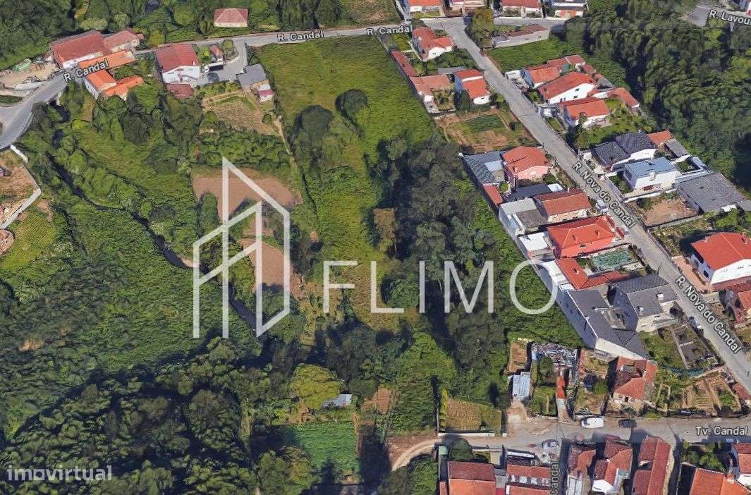 Terreno com viabilidade de construção, Paços de Brandão - Grande imagem: 5/17