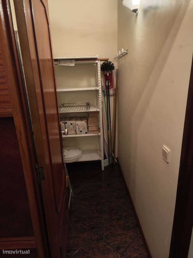 Apartamento T2 com sótão - Grande imagem: 2/24