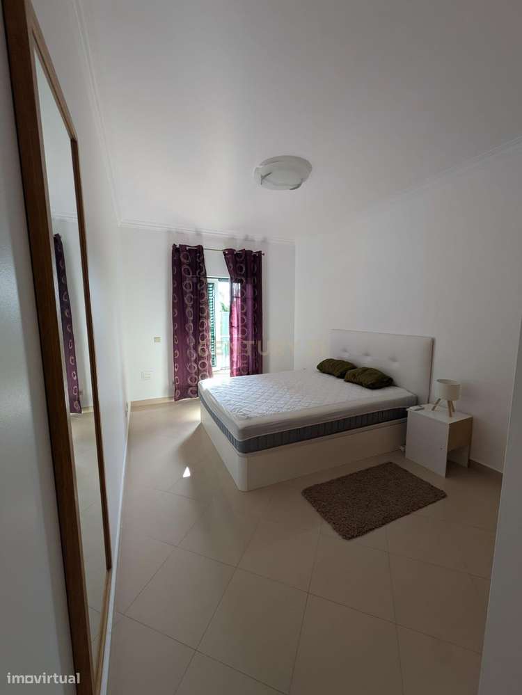 ✨ T2 com piscinas, jardins e varanda em Alporchinhos – a 3 min da prai-3