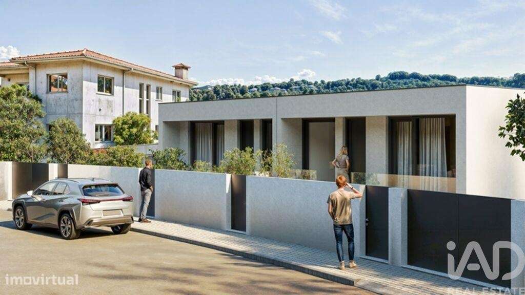 Casa T3 em Tagilde E Vizela (São Paio) de 214,00 m2 - Grande imagem: 2/10
