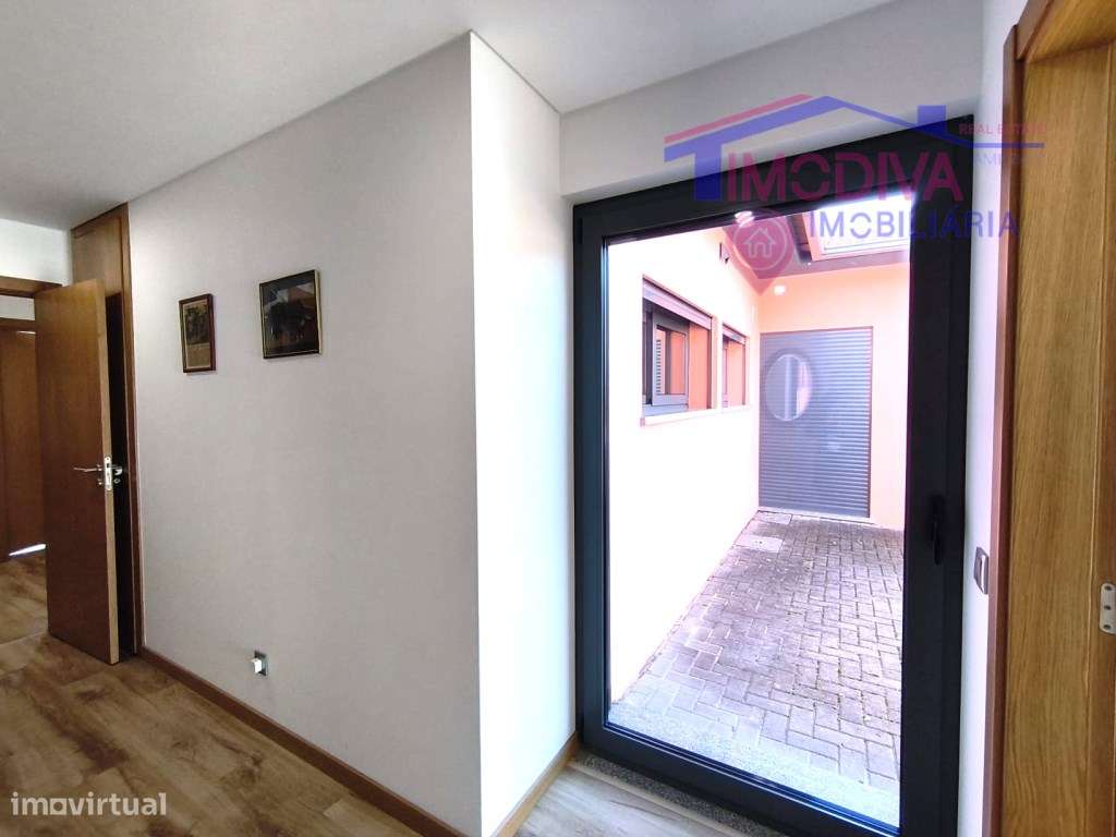 Moradia térrea T3 com garagem em Figueiró dos Vinhos-41
