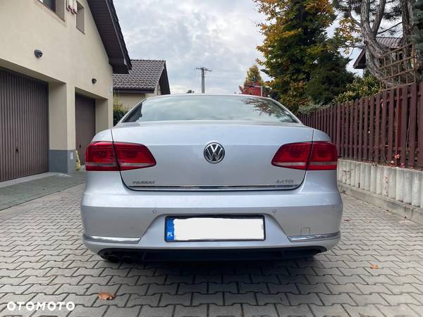 Volkswagen Passat 2.0 TDI Highline - 3