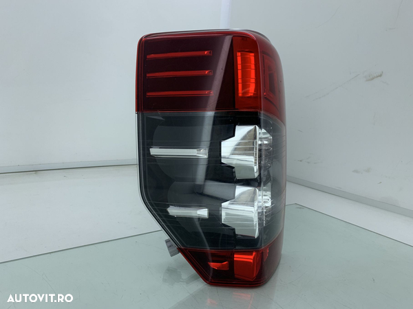 Stop aripa stanga Mitsubishi L200 204D 2019-2024  8330B215 - 2