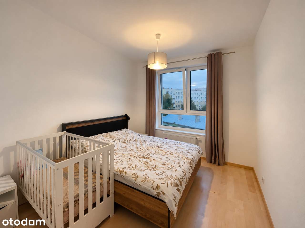 Nowoczesne mieszkanie 51 m² z balkonem i dwoma miejscami postojowymi-3