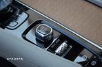 Volvo XC 90 T8 AWD Plug-In Hybrid Inscription 7os - 28