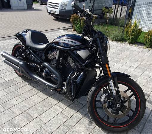 Harley-Davidson V-Rod Night Rod - 1