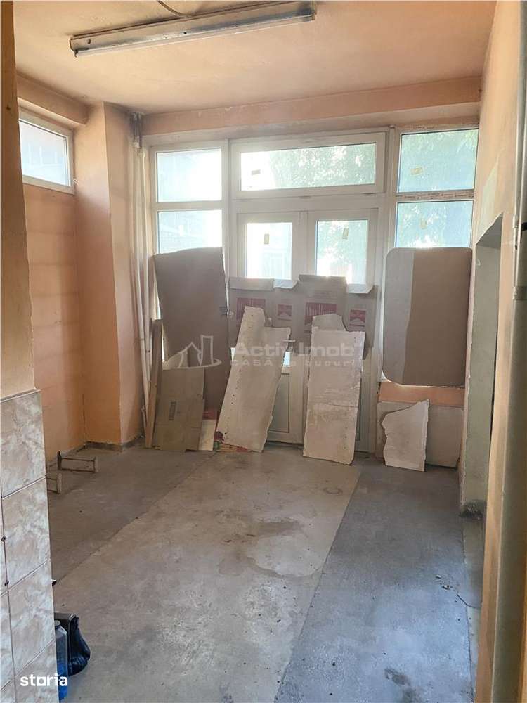 Spatiu Comercial 54 mp - Calea Aradului - Iosia - Imagine principală: 5/8