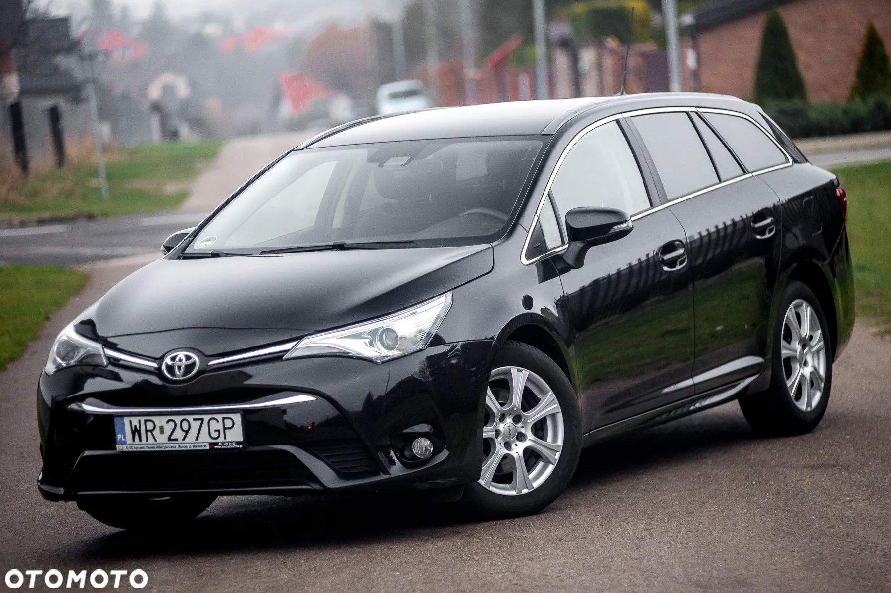 Toyota Avensis Touring Sports 2.0 D-4D Edition S+ - 3