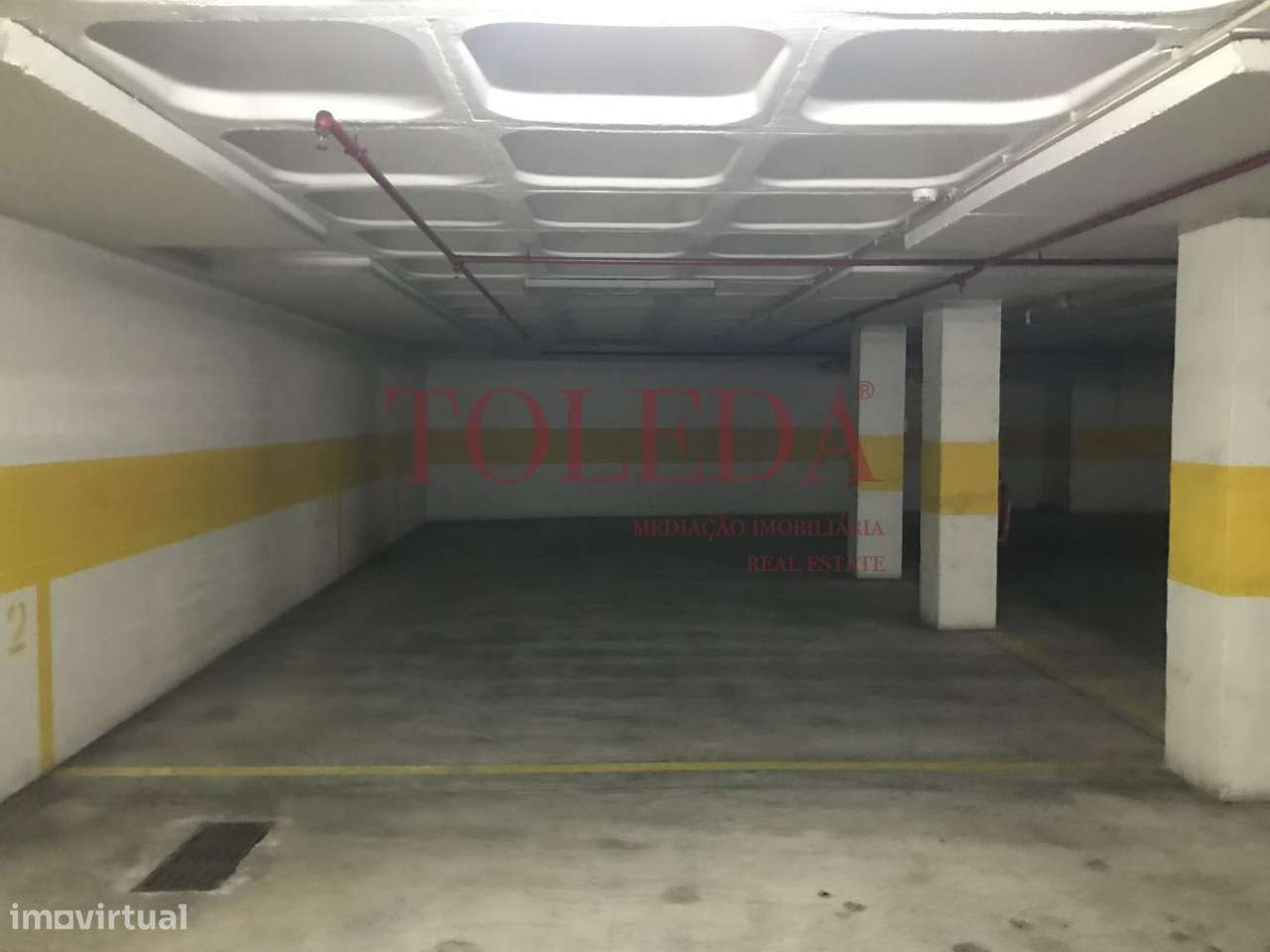 Parqueamento com 26m2 próximo do Aeroporto-4