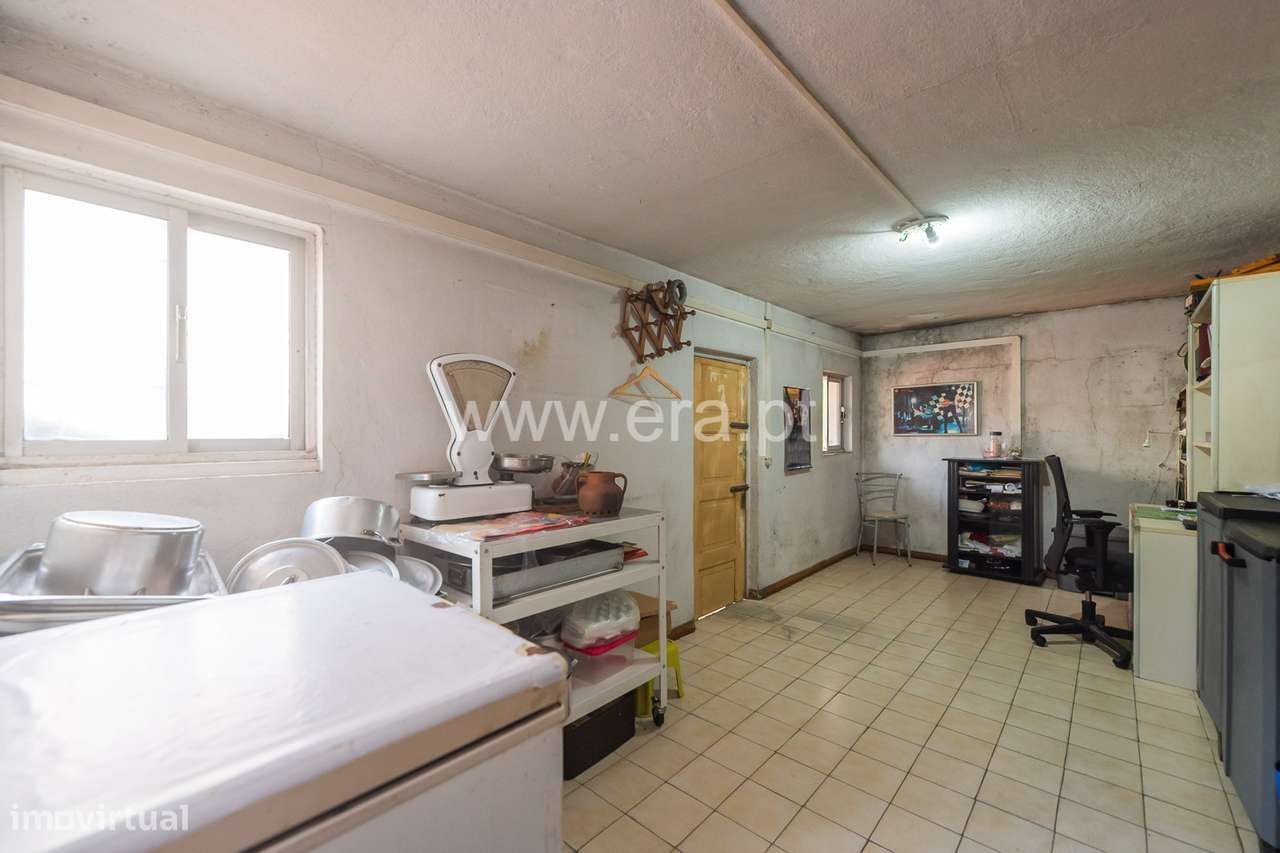 Trespasse - Restaurante / Café em Odivelas-17