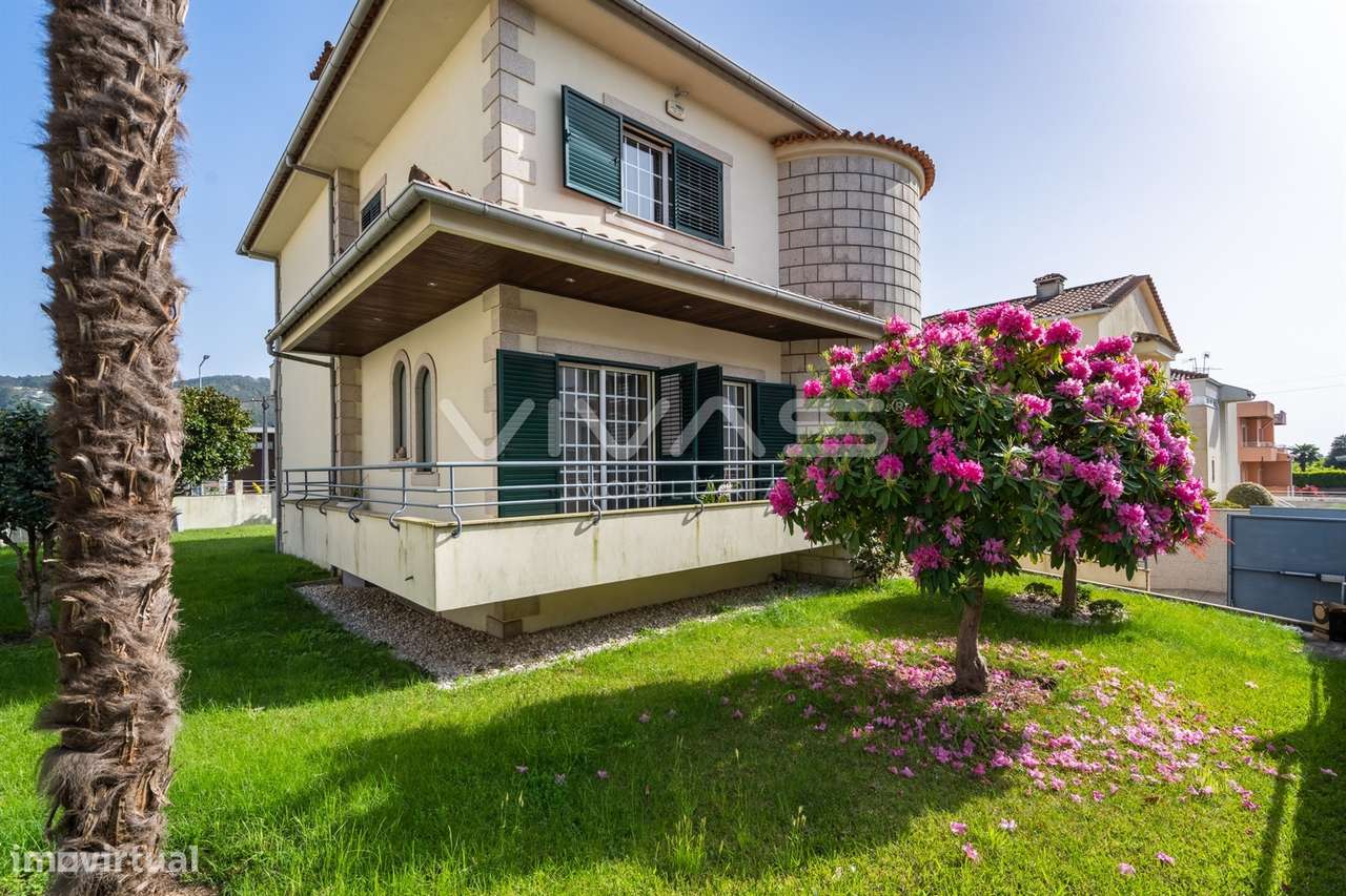 Moradia T3+1 Venda em Gualtar,Braga-11